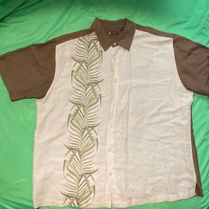 Centro Mens Size XXL Tan with Beige Floral decoration Raime/Rayon Casual Shirt